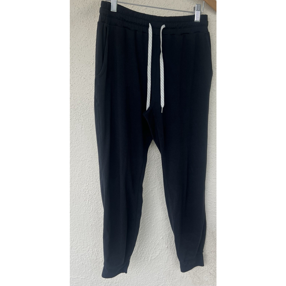 Vuori Women’s Size XS Black Performance Joggers Athleisure Sweats Lounge VW303
